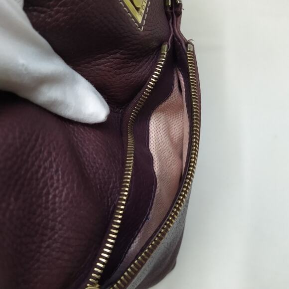Dooney & Bourke Purple Pebbled Leather Zipper Pockets Hobo Shoulder Bag - Picture 15 of 16